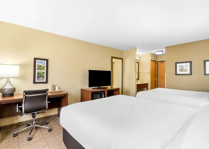 Comfort & Near Of Wyoming 4*
