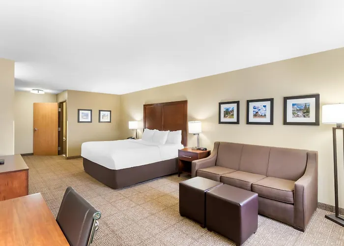 Comfort & Near Of Wyoming Laramie
