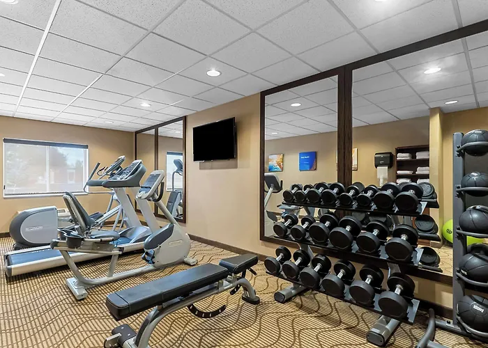 Hotel Comfort & Near Of Wyoming 4*